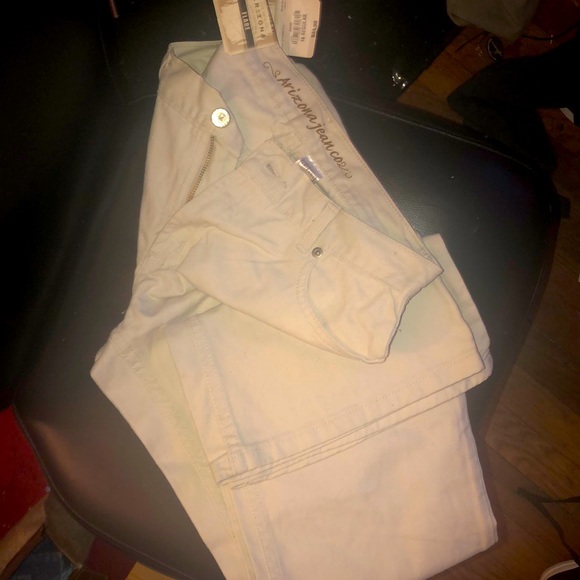 Brand New with tags Arizona Tan jeans - Picture 1 of 5